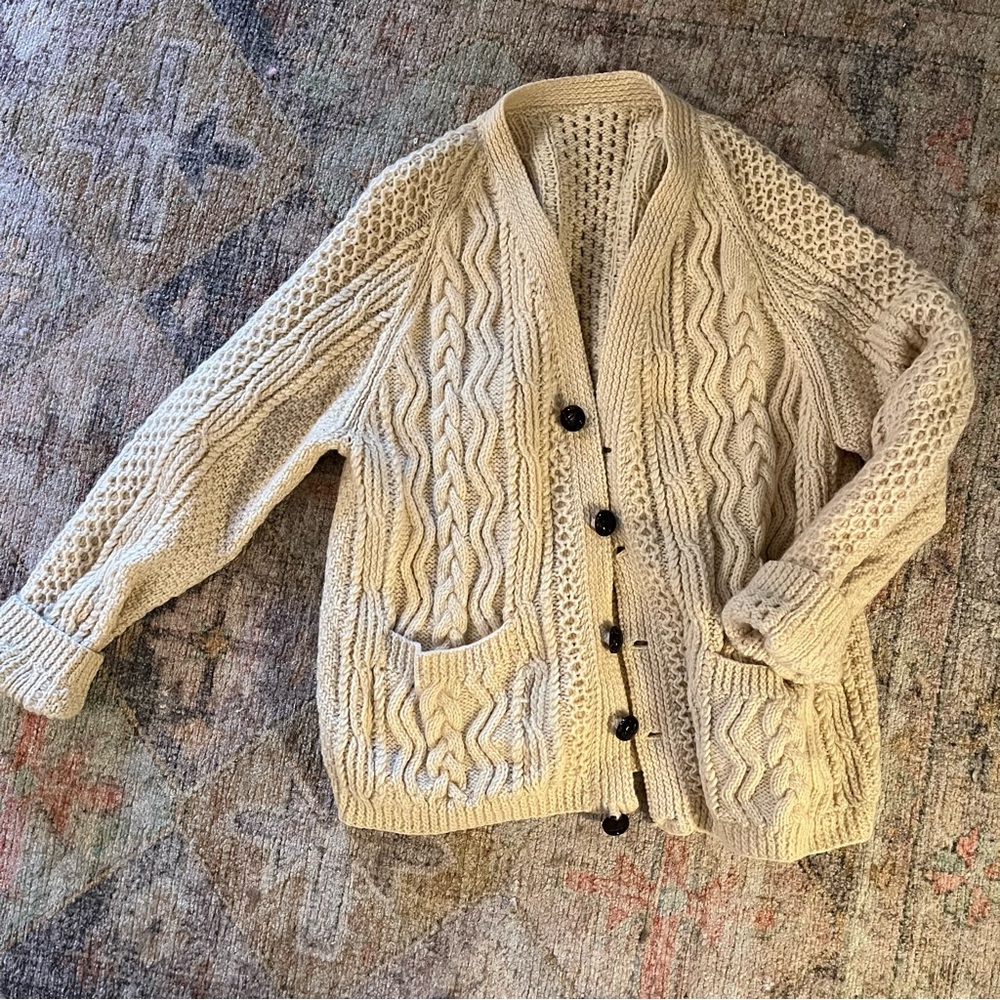 Thick vintage knit cardigan
